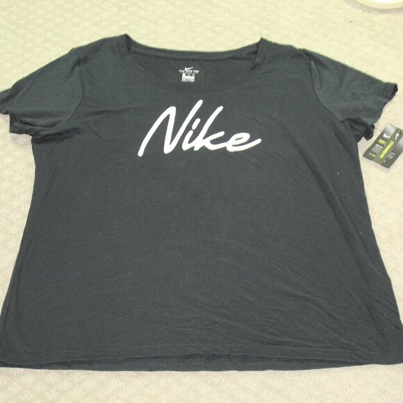 NWT Nike Dri-Fit The Nike Tee Training Women's XXL Black Logo Scoop Neck T-Shirt - Picture 1 of 4